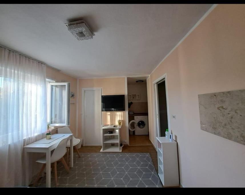 Small Studio For Two - Ferienwohnung Fuer Zwei Bad Reichenhall Buitenkant foto